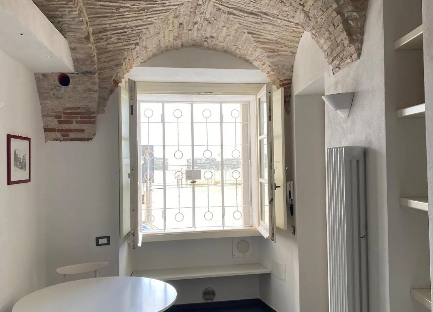 Cmh Castello Suites Cagliari